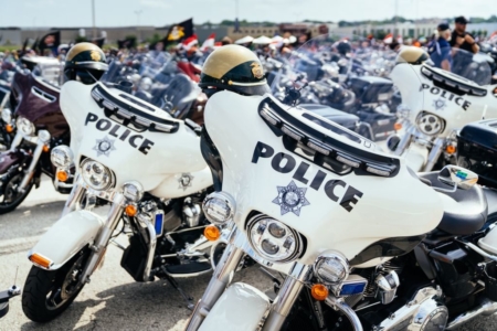 Police Harley Davidson mieten in USA EagleRider