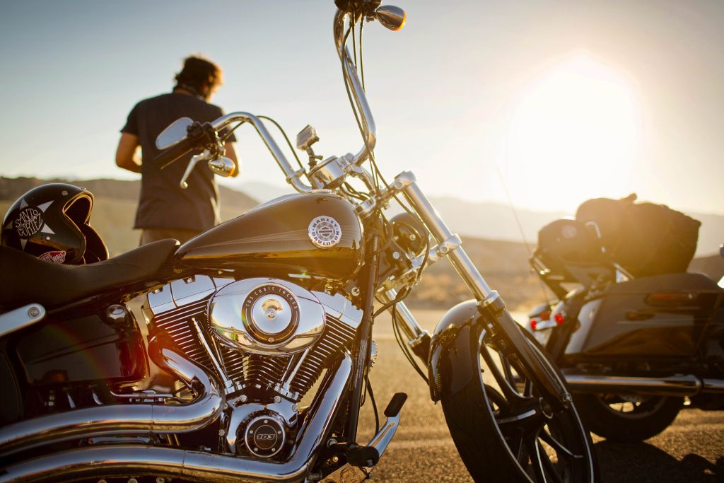 EagleRider Harley Breakout Davidson Motorradreisen USA